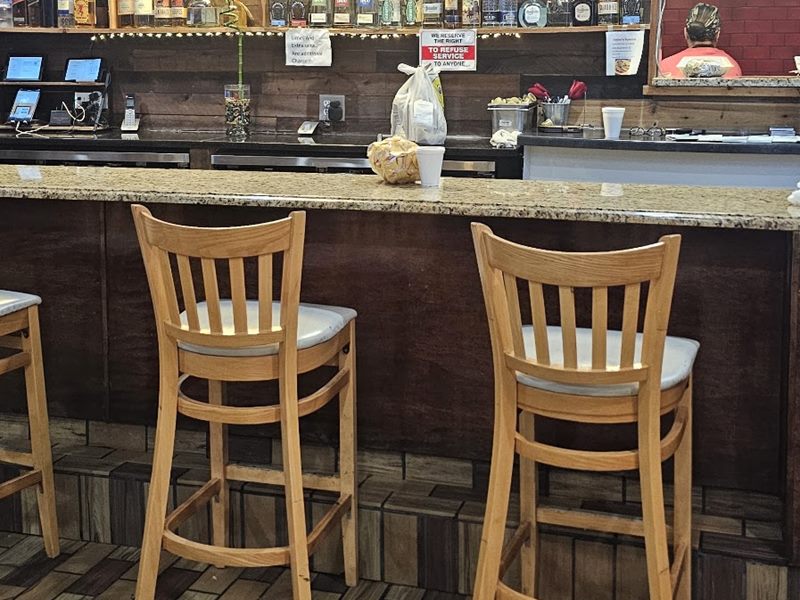 La Mexicana Taqueria interior